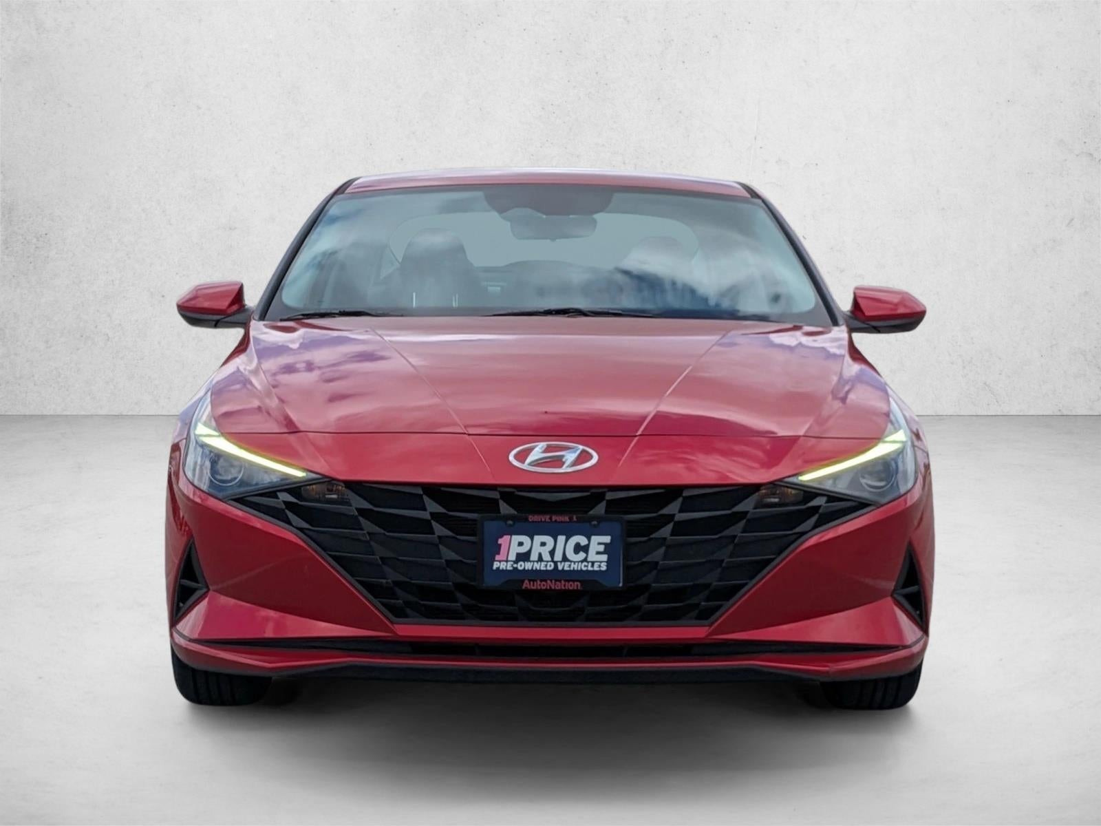 2022 Hyundai ELANTRA SEL IVT