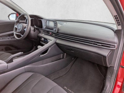 2022 Hyundai ELANTRA SEL IVT