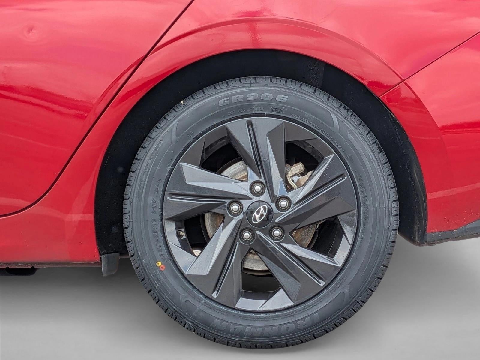 2022 Hyundai ELANTRA SEL IVT