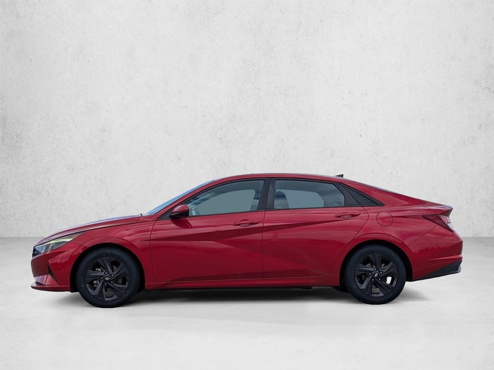 2022 Hyundai ELANTRA SEL IVT