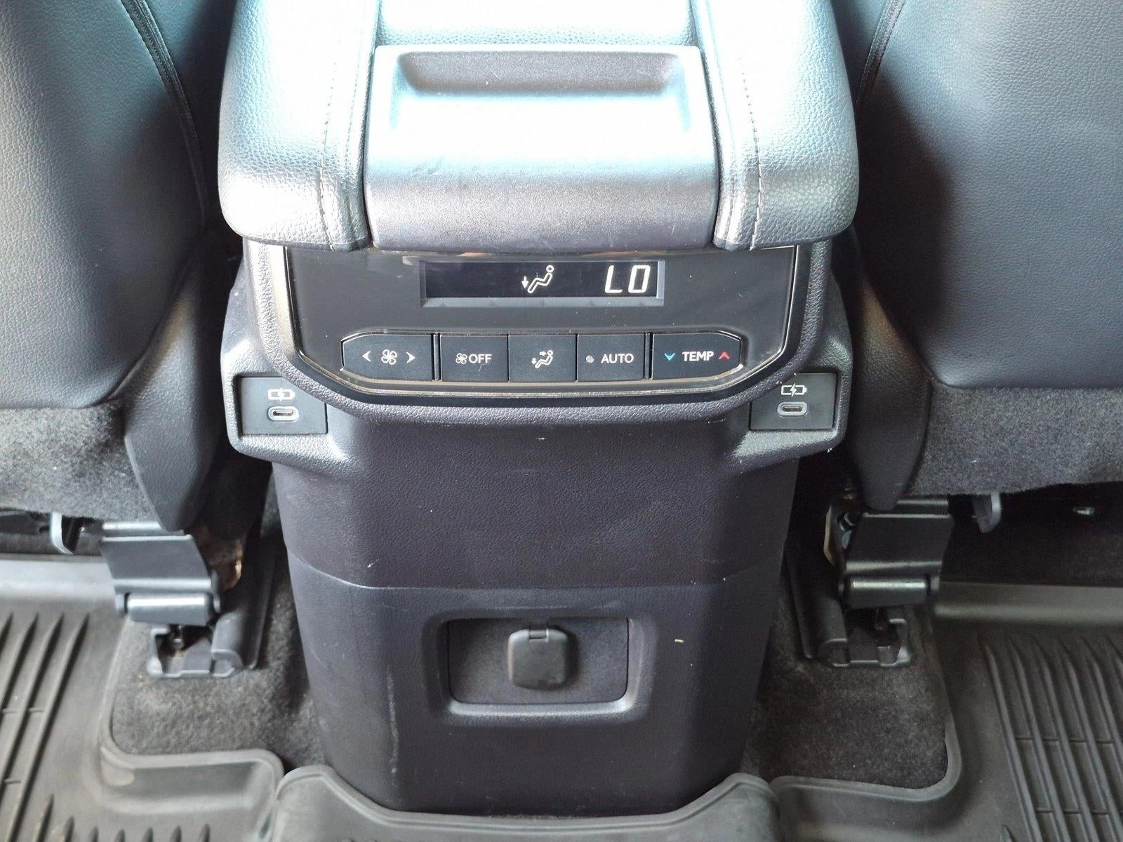 2024 Toyota Grand Highlander XLE FWD (Natl)