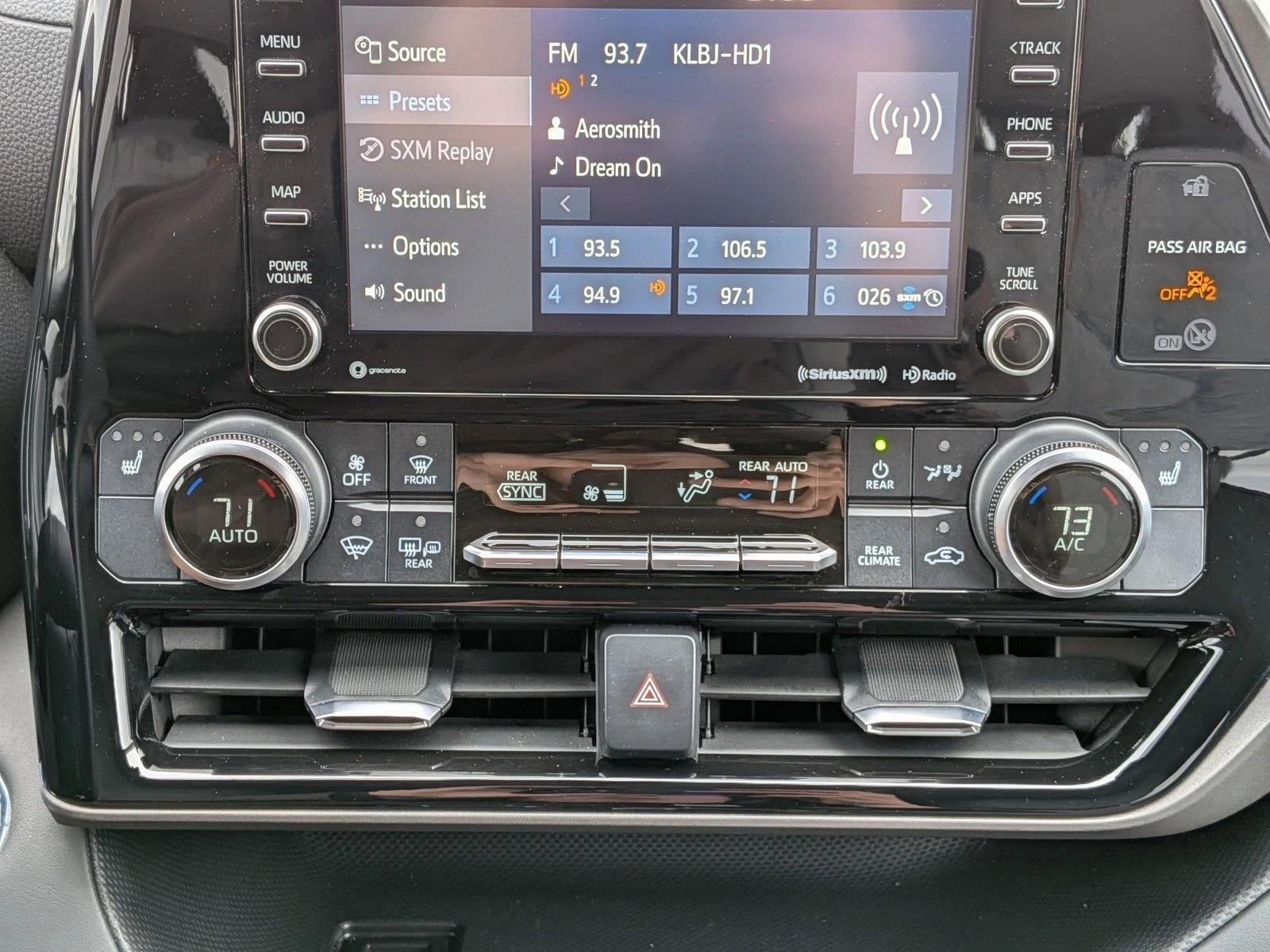 2022 Toyota Highlander Hybrid Bronze Edition AWD (Natl)