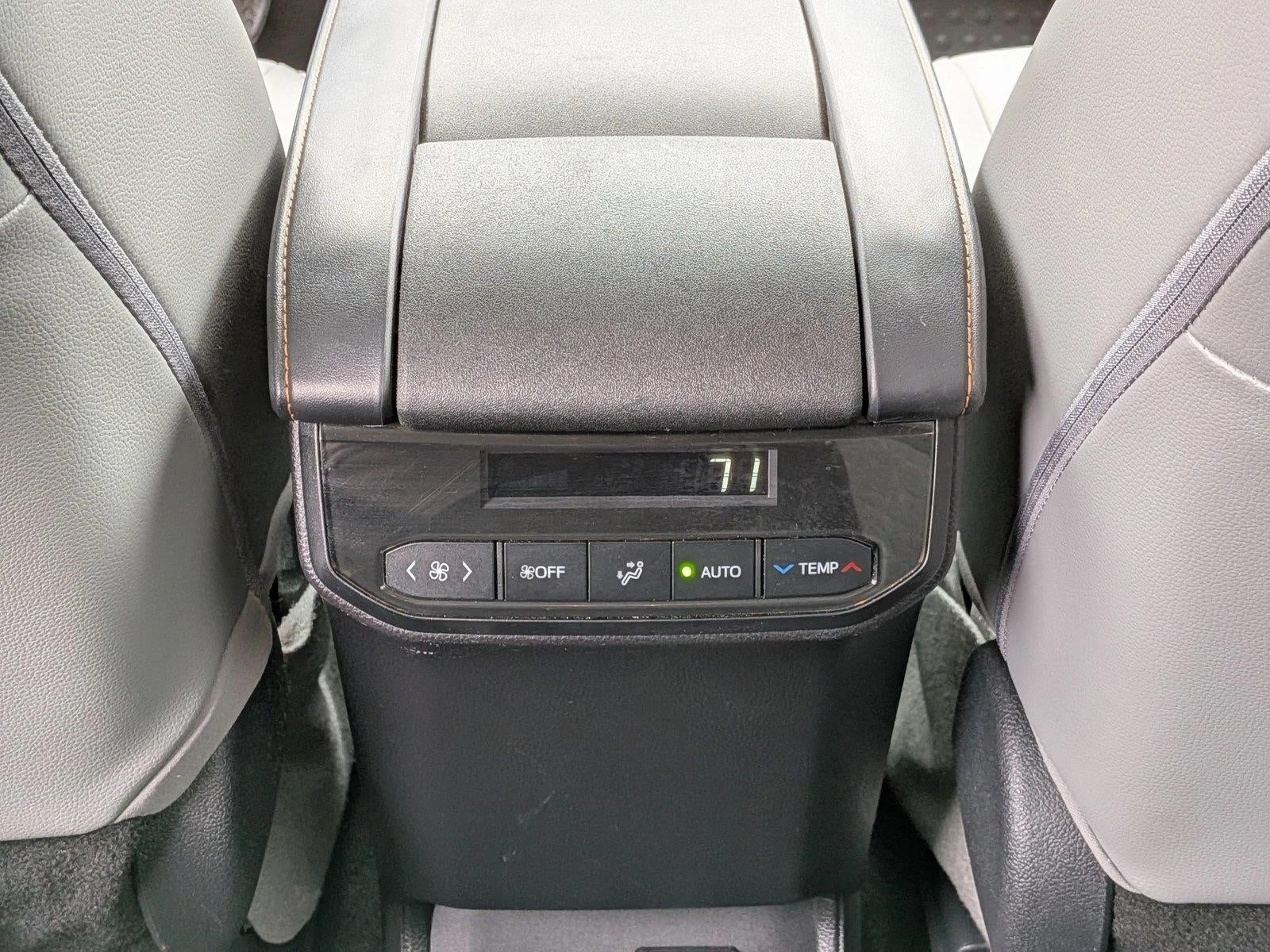 2022 Toyota Highlander Hybrid Bronze Edition AWD (Natl)