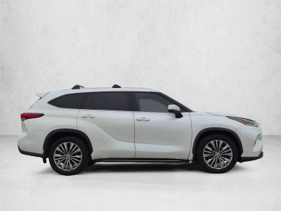 2021 Toyota Highlander Platinum FWD (Natl)