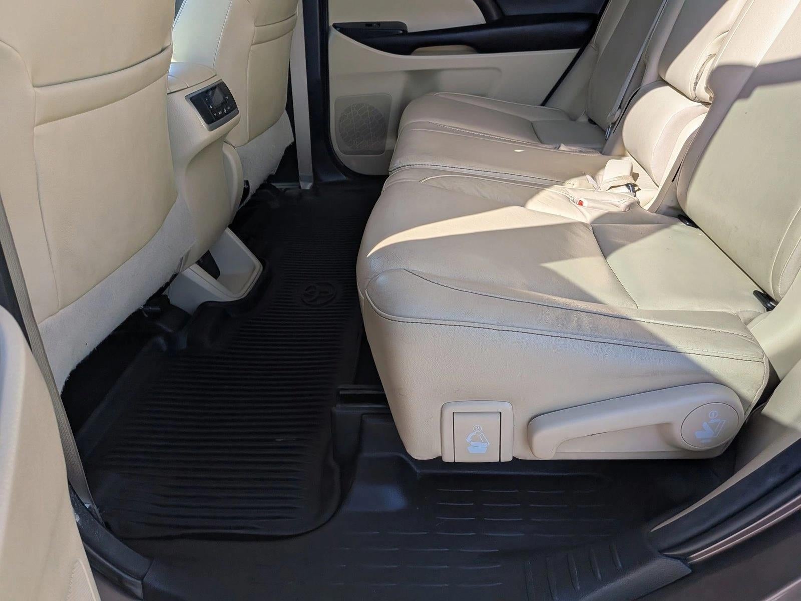 2017 Toyota Highlander XLE V6 AWD (Natl)