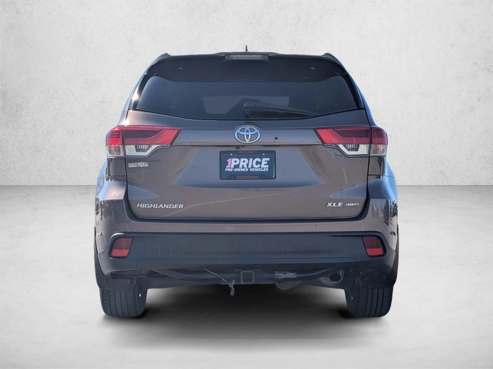 2017 Toyota Highlander XLE V6 AWD (Natl)