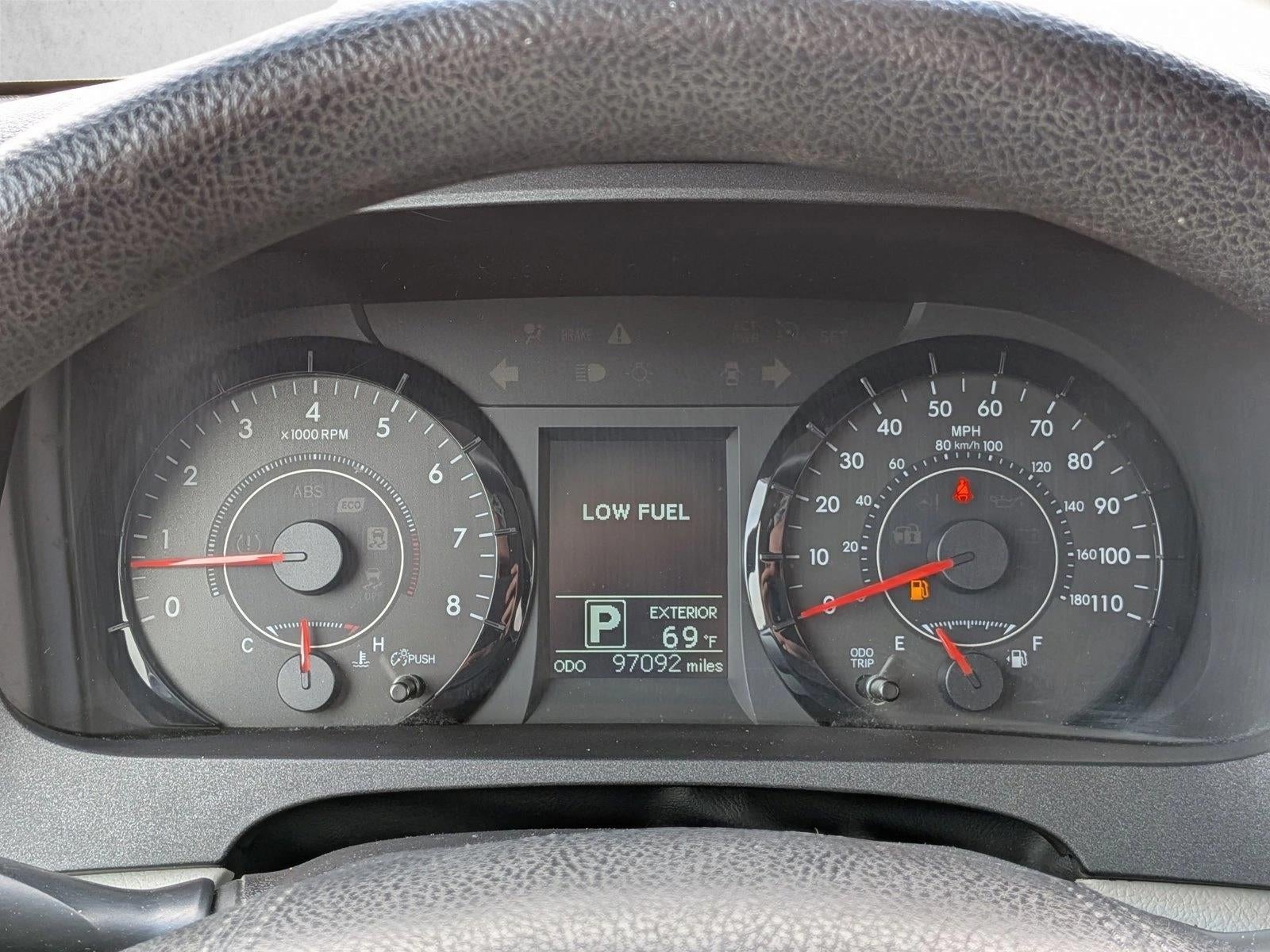 2017 Toyota Sienna LE FWD 8-Passenger (Natl)