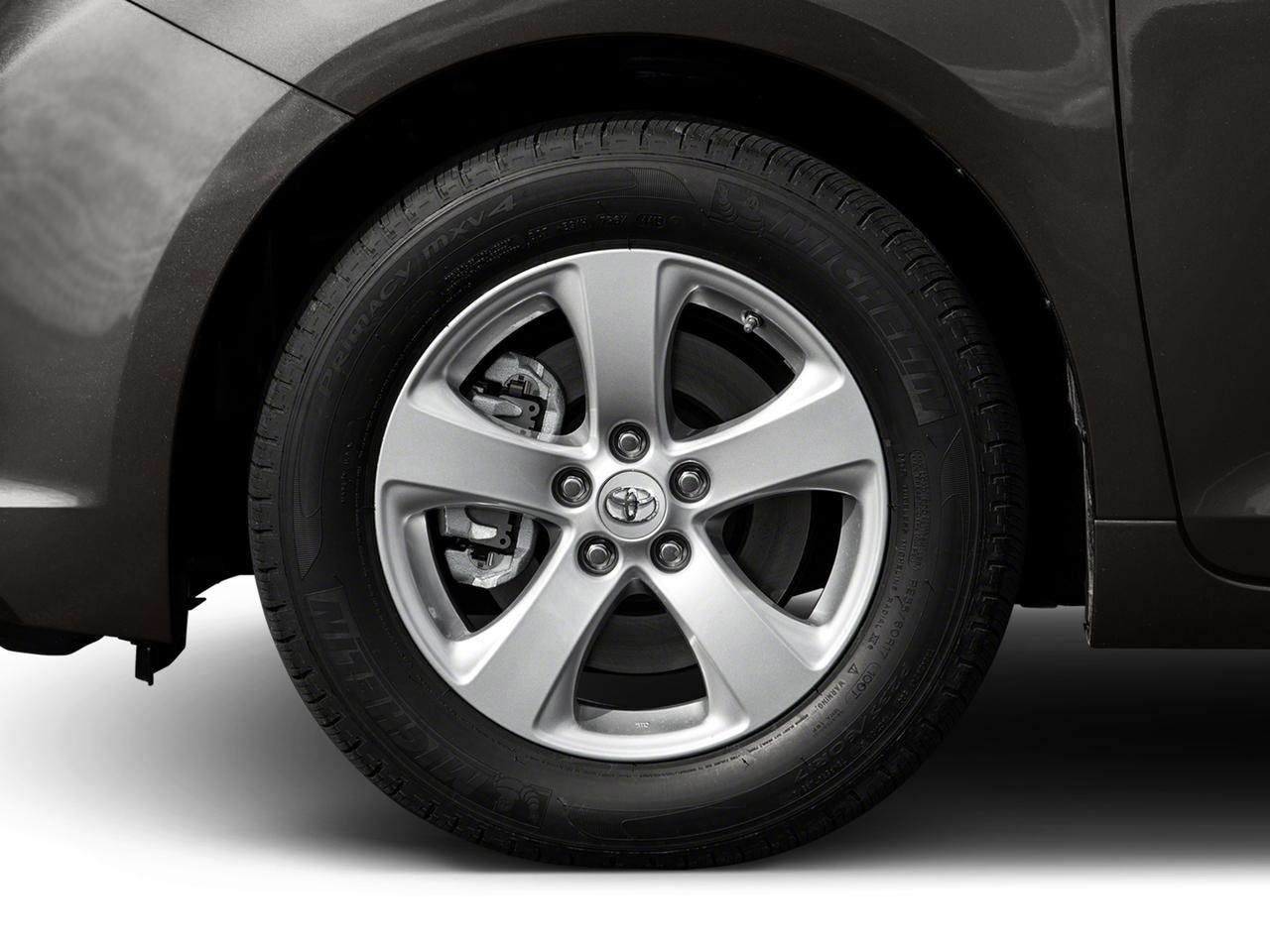 2017 Toyota Sienna LE FWD 8-Passenger (Natl)