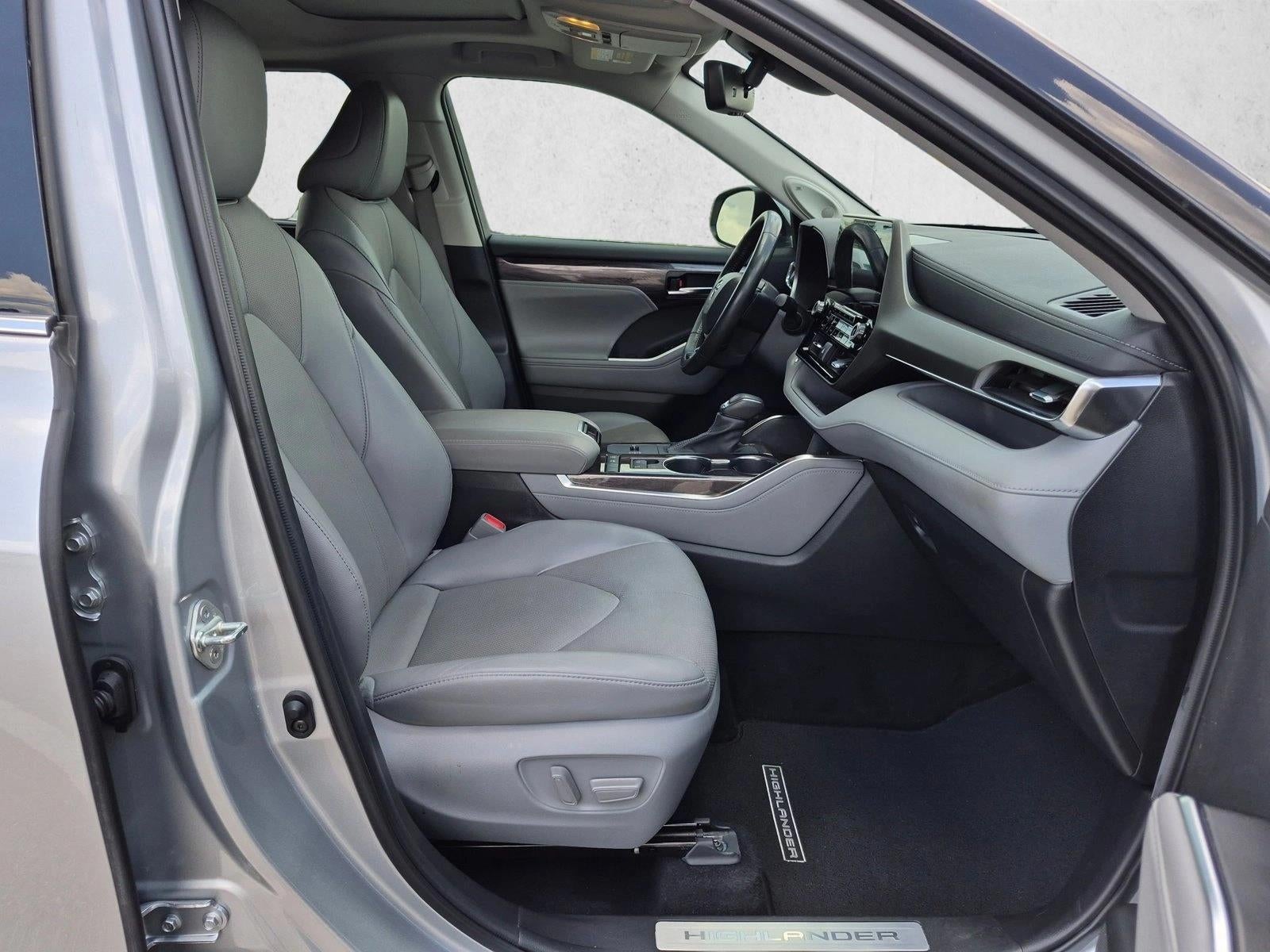 2022 Toyota Highlander Hybrid Limited FWD (Natl)