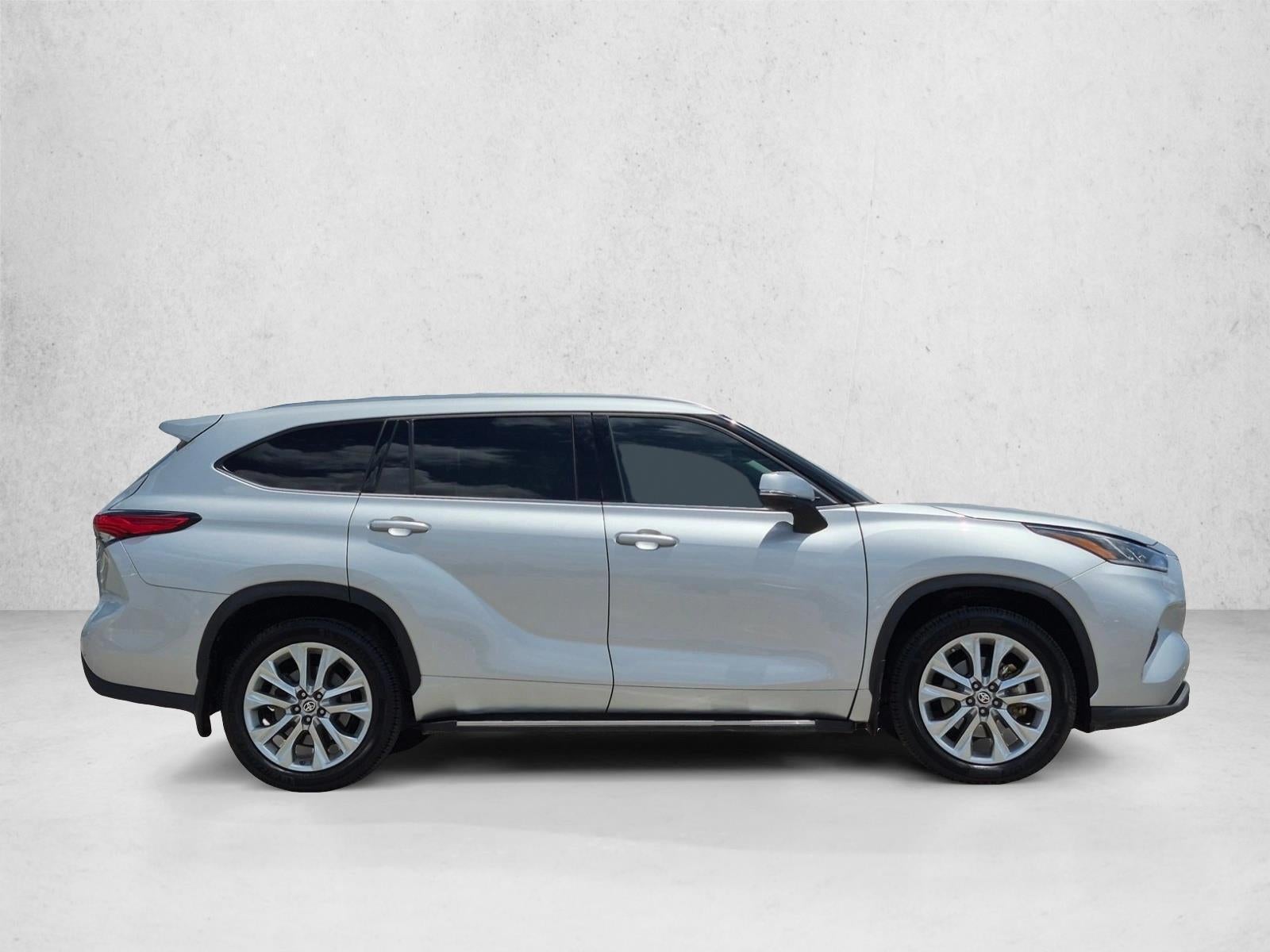 2022 Toyota Highlander Hybrid Limited FWD (Natl)