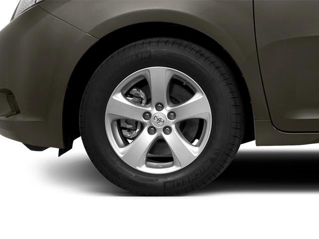 2014 Toyota Sienna 5dr 8-Pass Van V6 XLE FWD (Natl)