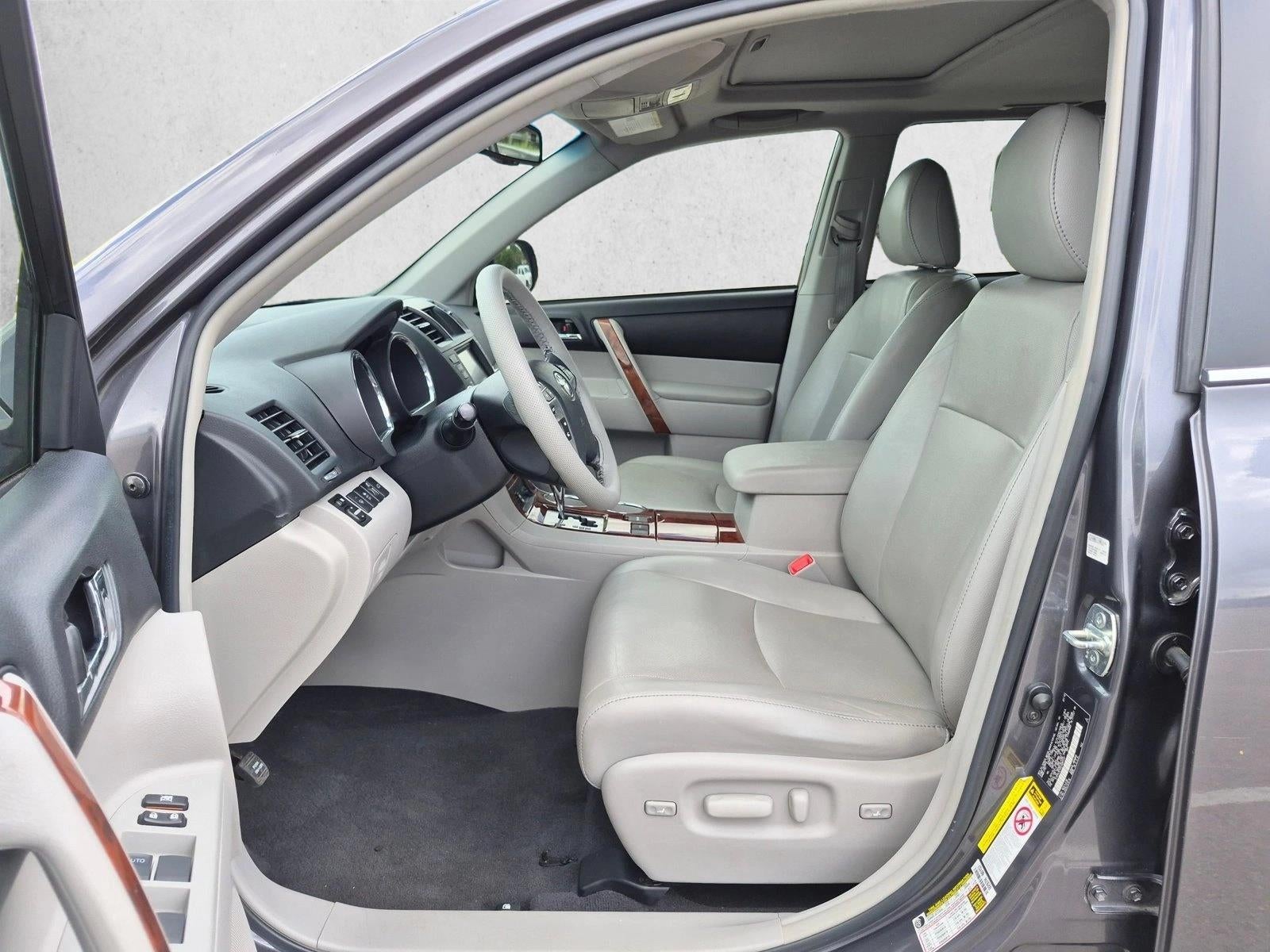2012 Toyota Highlander FWD 4dr V6 Limited (Natl)