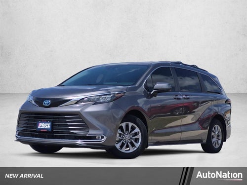 2024 Toyota Sienna XLE FWD 8-Passenger (Natl)