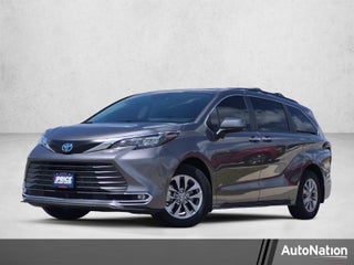 2024 Toyota Sienna XLE FWD 8-Passenger (Natl)