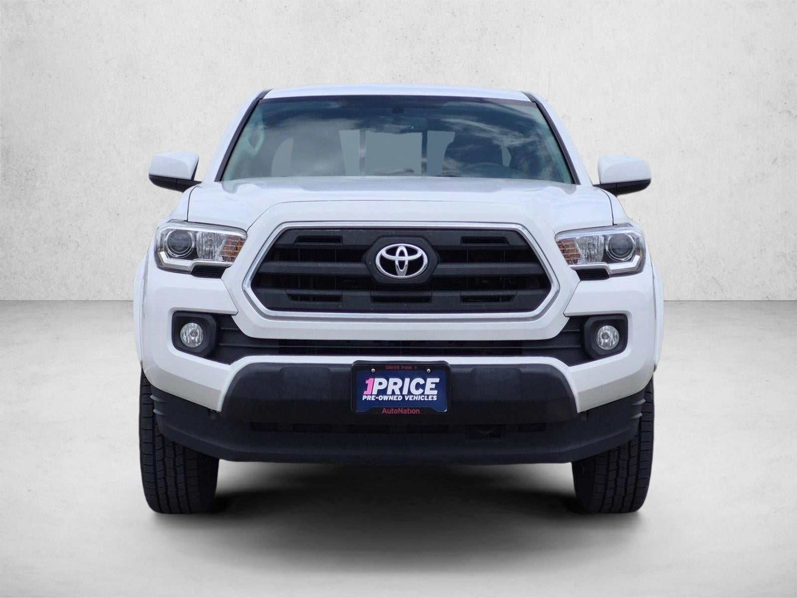 2017 Toyota Tacoma SR5 Double Cab 5' Bed V6 4x2 AT (GS)