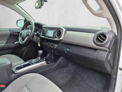 2017 Toyota Tacoma SR5 Double Cab 5' Bed V6 4x2 AT (GS)