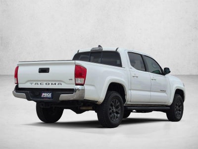 2017 Toyota Tacoma SR5 Double Cab 5' Bed V6 4x2 AT (GS)
