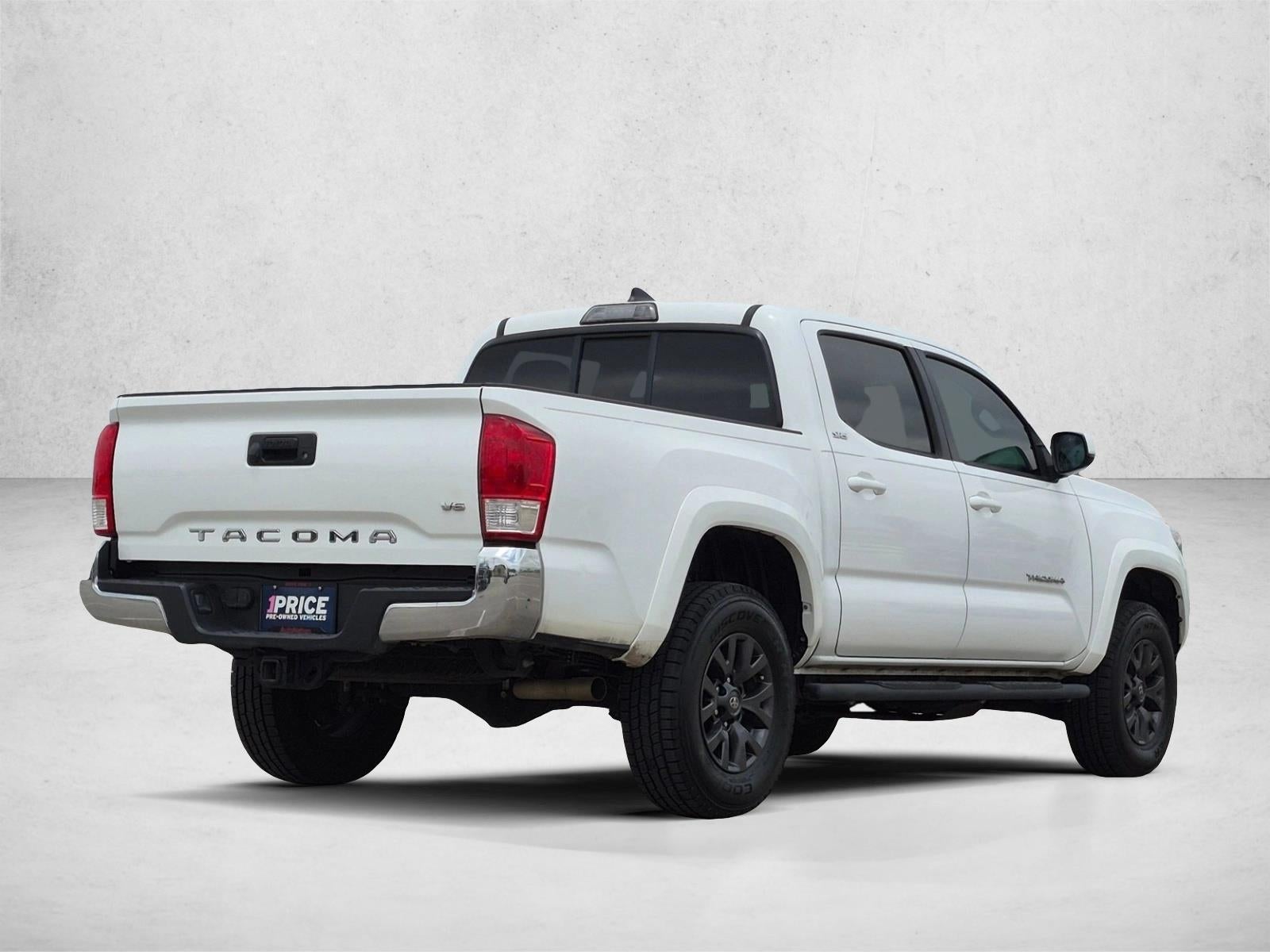 2017 Toyota Tacoma SR5 Double Cab 5' Bed V6 4x2 AT (GS)