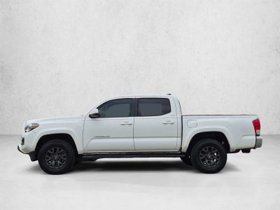 2017 Toyota Tacoma SR5 Double Cab 5' Bed V6 4x2 AT (GS)