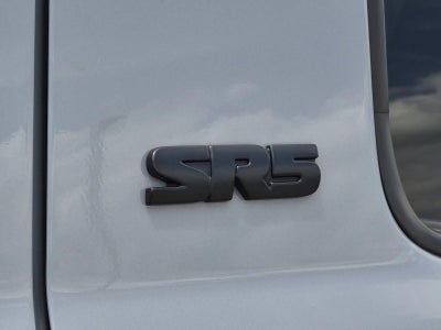 2021 Toyota Tundra 2WD 2WD SR5 CrewMax 5.5' Bed 5.7L (SE)