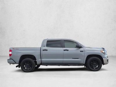 2021 Toyota Tundra 2WD 2WD SR5 CrewMax 5.5' Bed 5.7L (SE)