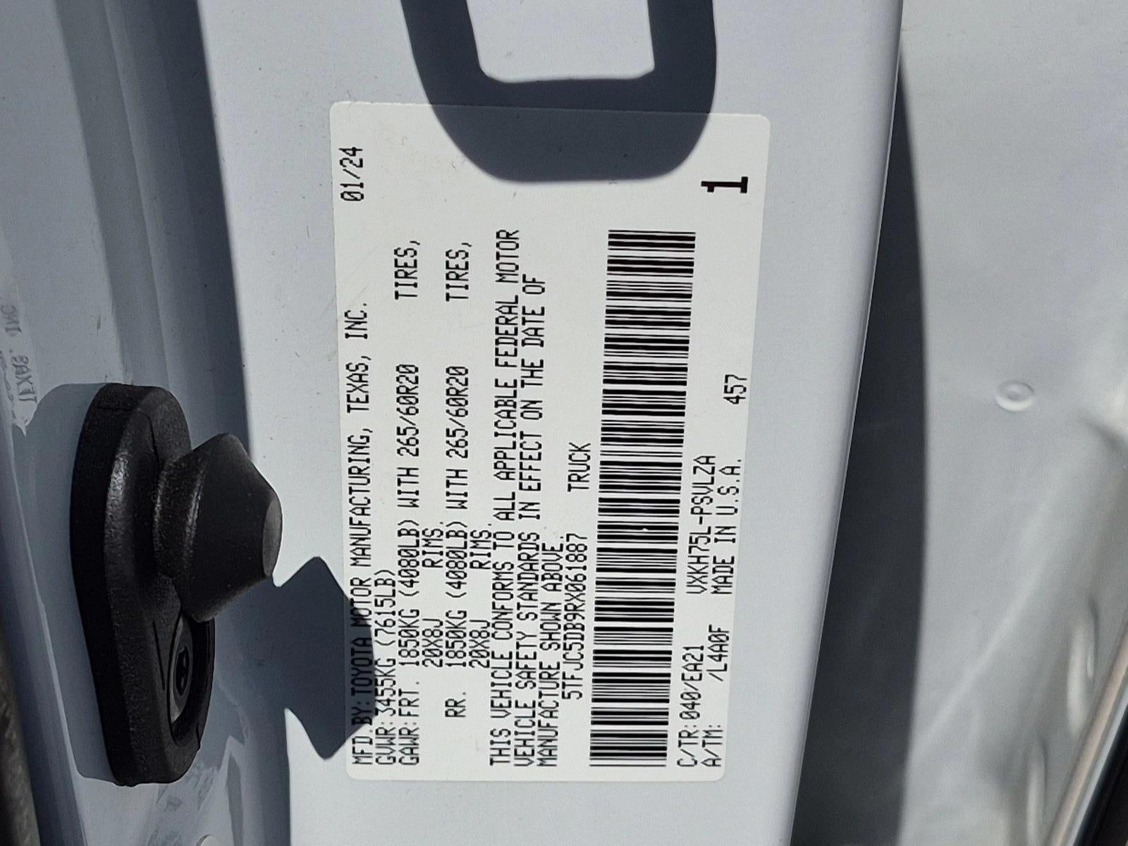 2024 Toyota Tundra 4WD 4WD Limited Hybrid CrewMax 5.5' Bed (Natl)