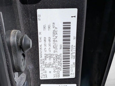 2022 Toyota Tundra 2WD 2WD SR5 CrewMax 5.5' Bed (SE)