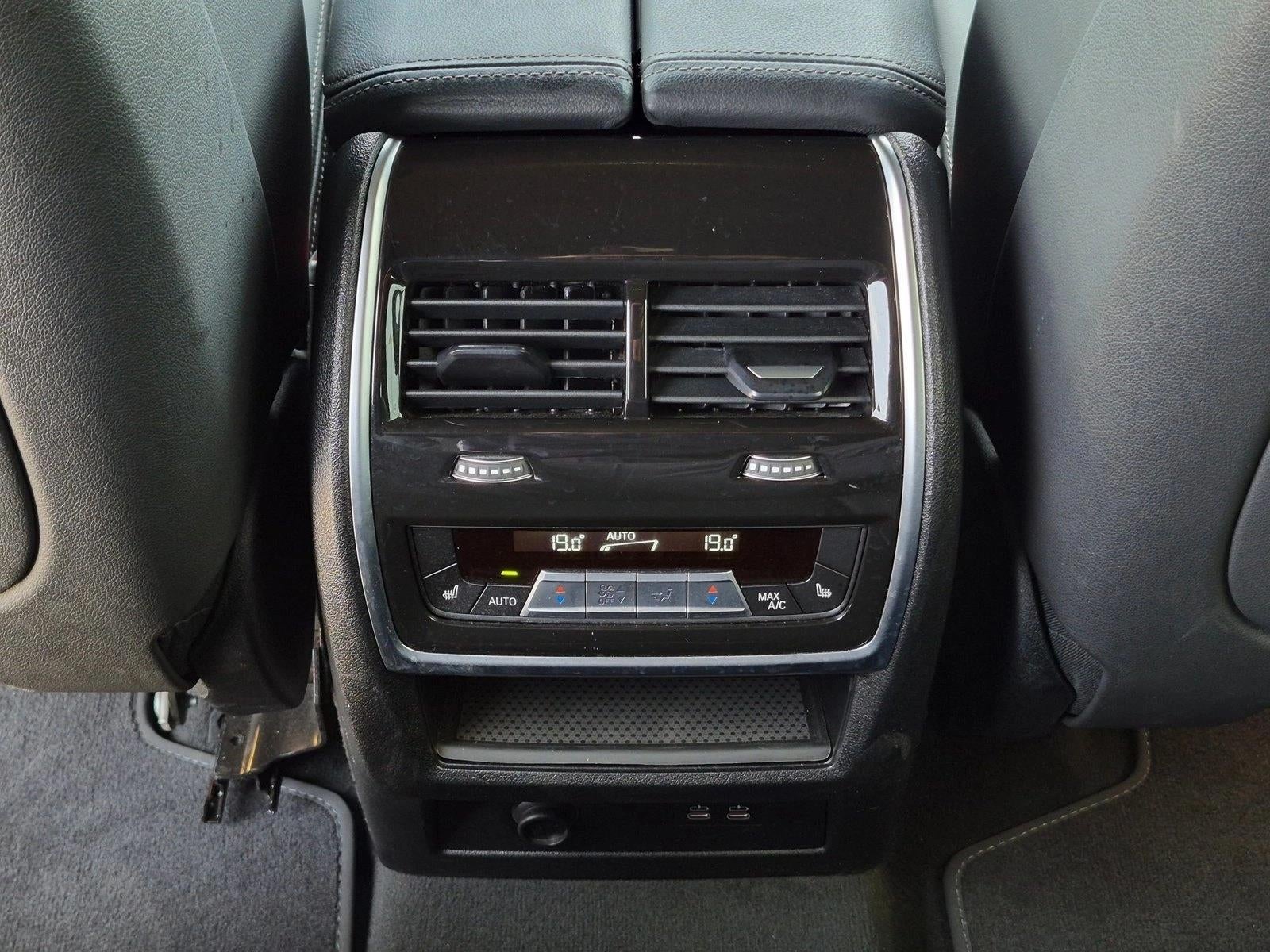 2022 BMW X7 xDrive40i Sports Activity Vehicle
