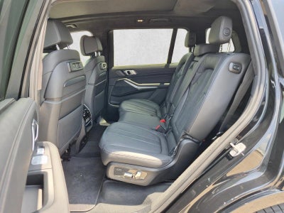 2022 BMW X7 xDrive40i Sports Activity Vehicle