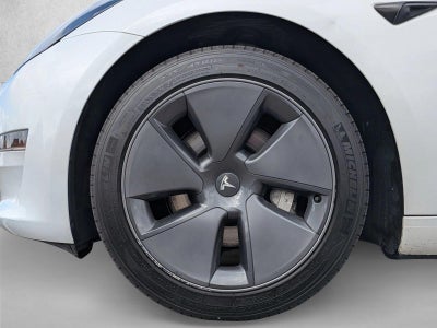 2023 Tesla Model 3 RWD