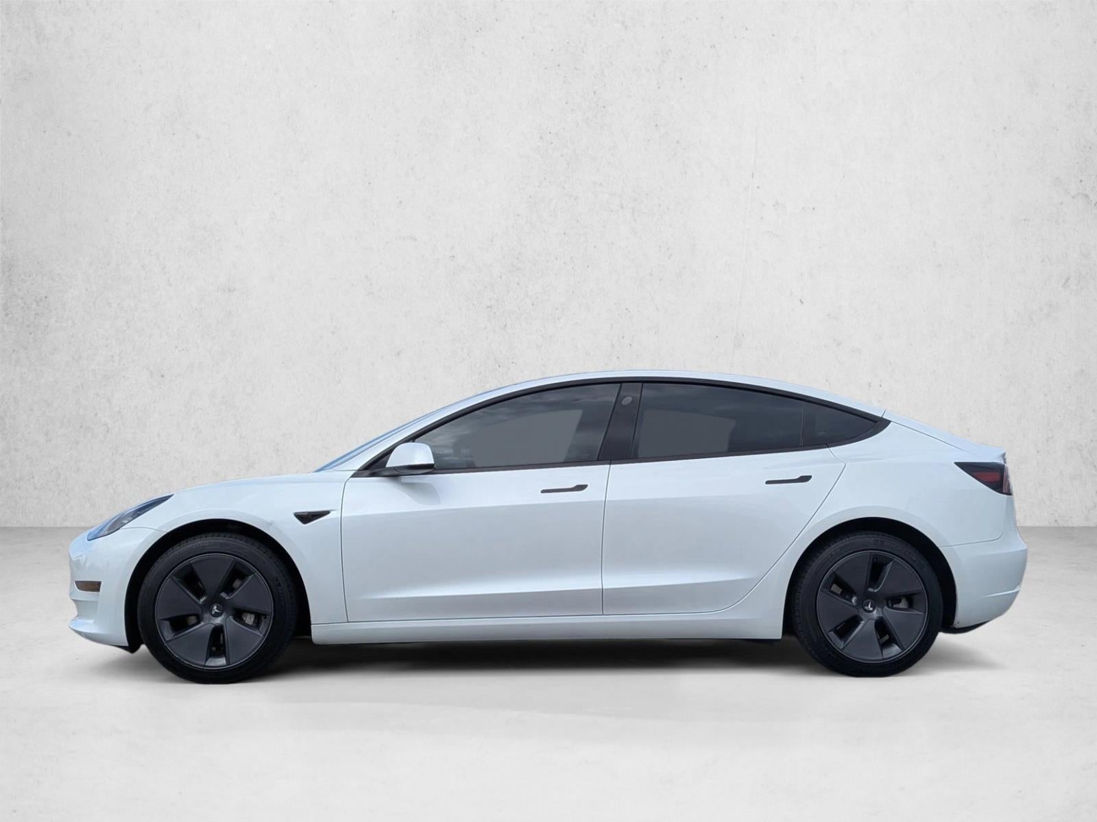 2023 Tesla Model 3 RWD