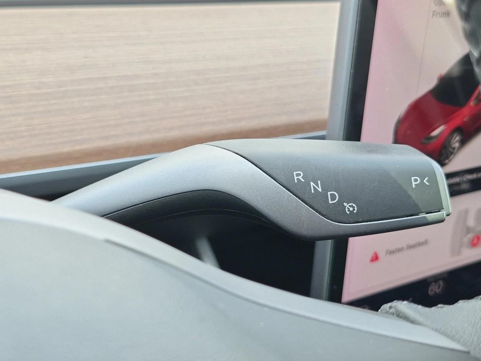2020 Tesla Model 3 Standard Range Plus RWD