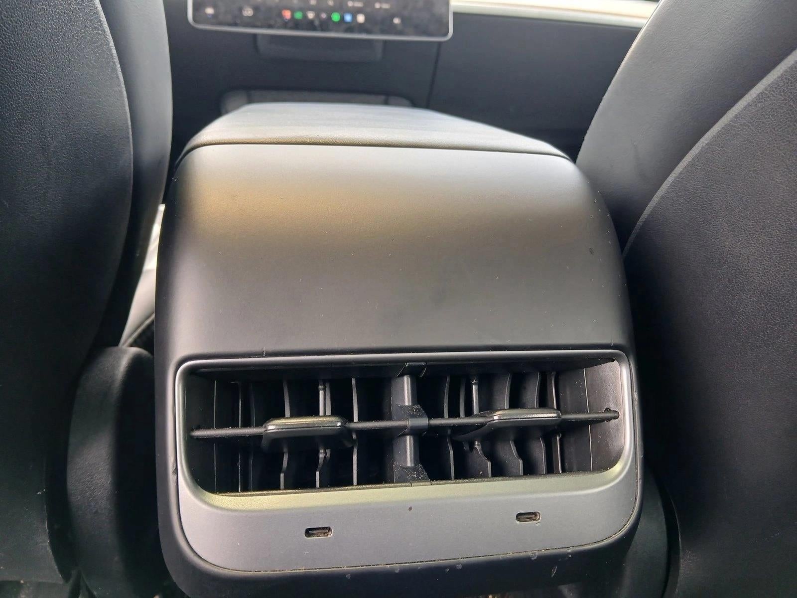 2023 Tesla Model 3 RWD