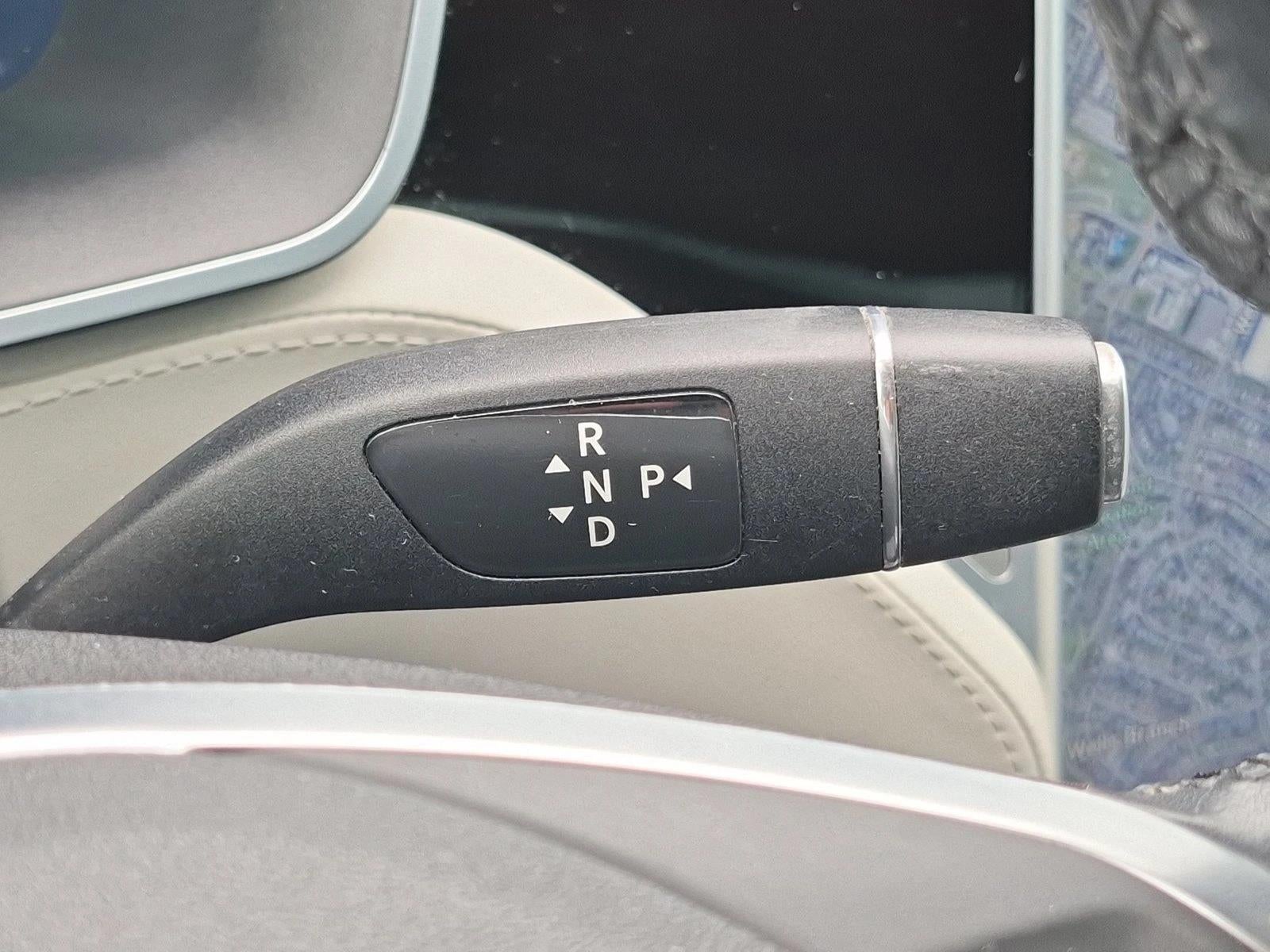 2016 Tesla Model S 4dr Sdn RWD 70 kWh Battery