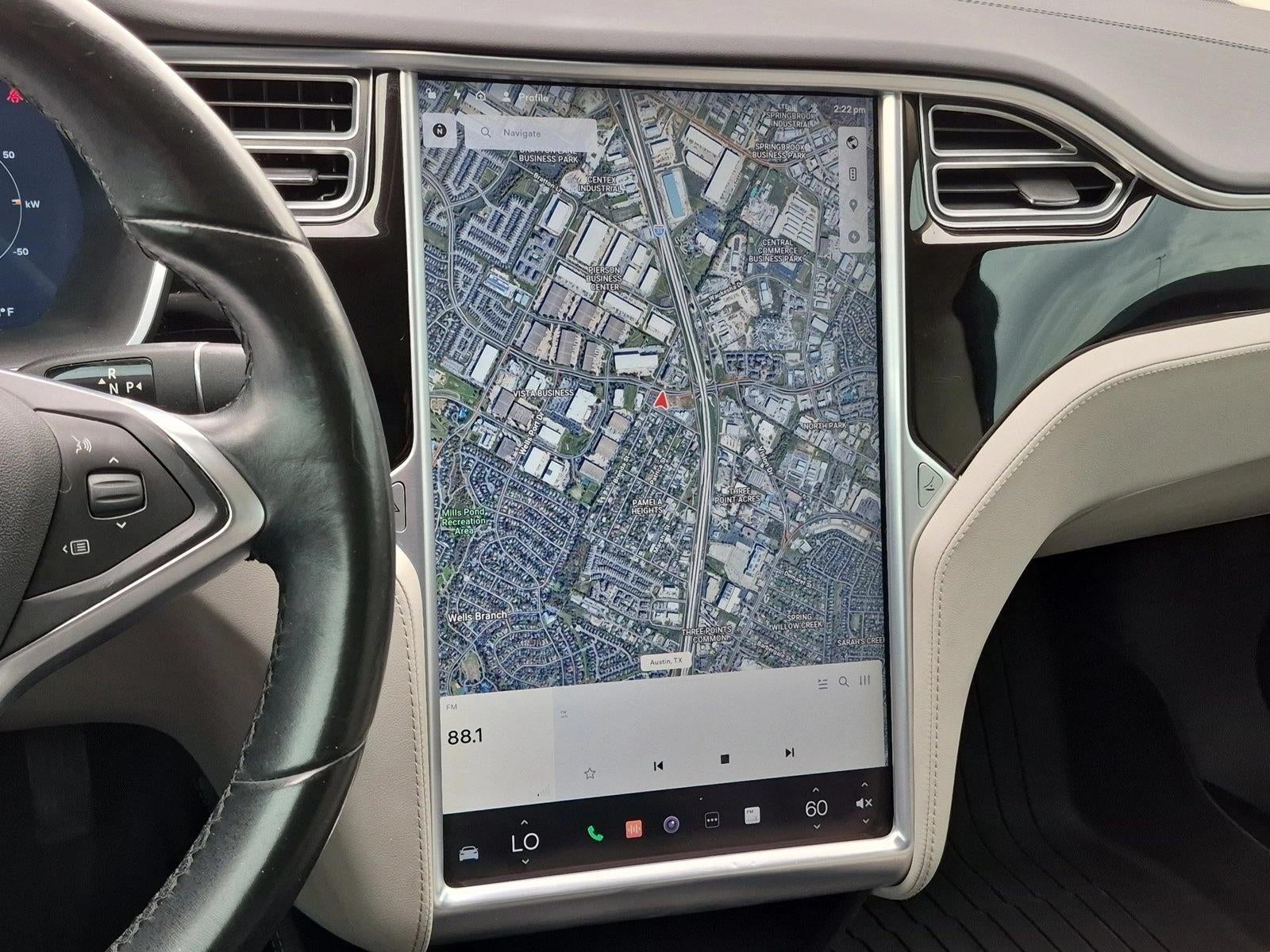 2016 Tesla Model S 4dr Sdn RWD 70 kWh Battery