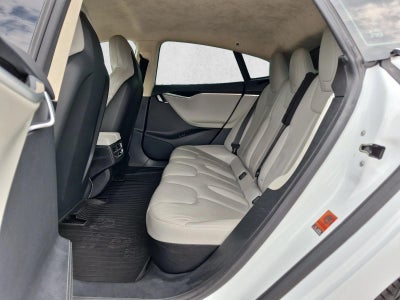 2016 Tesla Model S 4dr Sdn RWD 70 kWh Battery