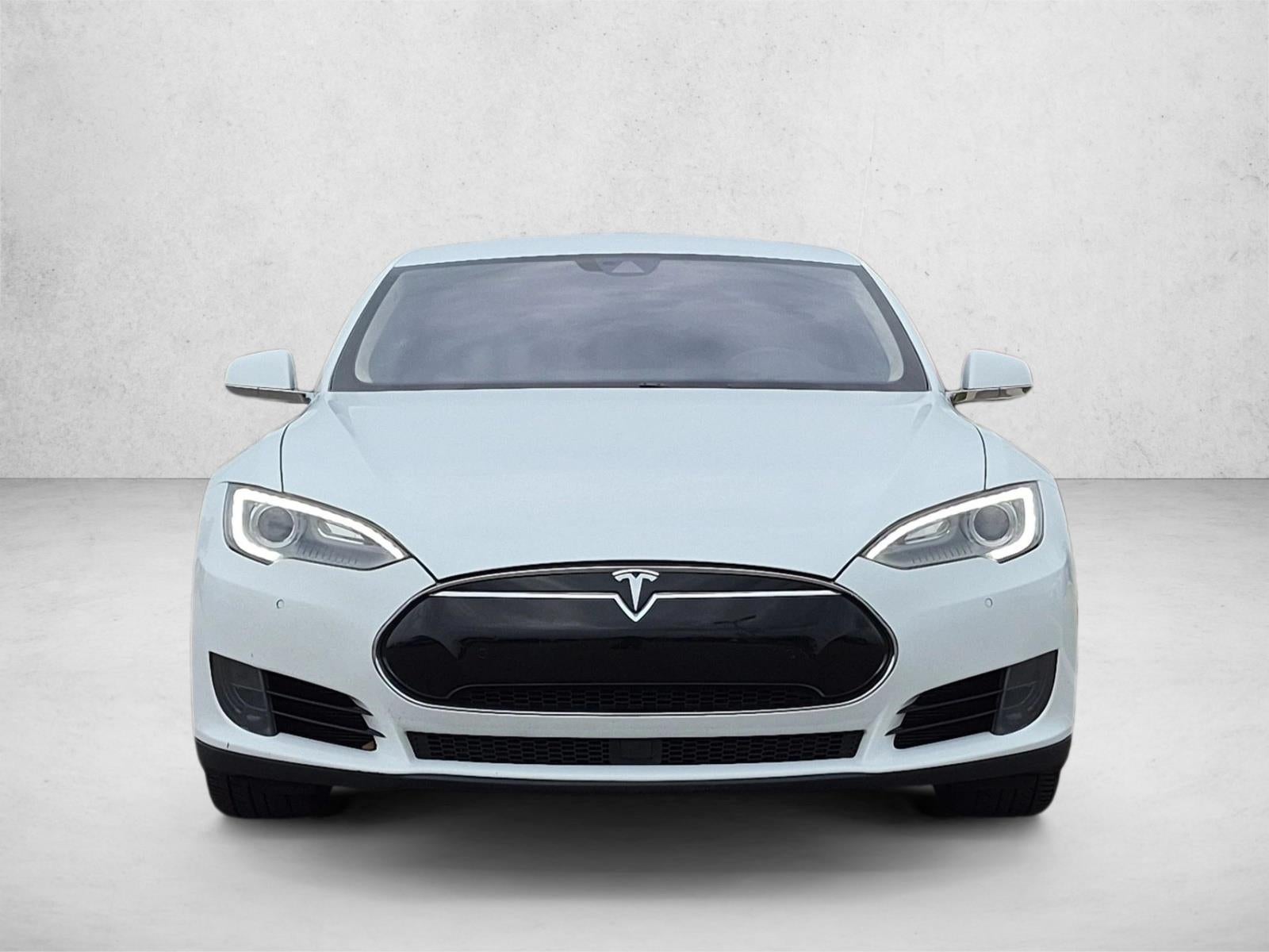 2016 Tesla Model S 4dr Sdn RWD 70 kWh Battery