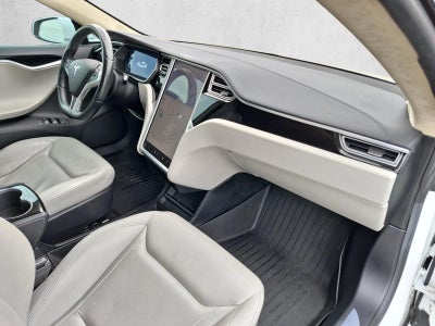 2016 Tesla Model S 4dr Sdn RWD 70 kWh Battery