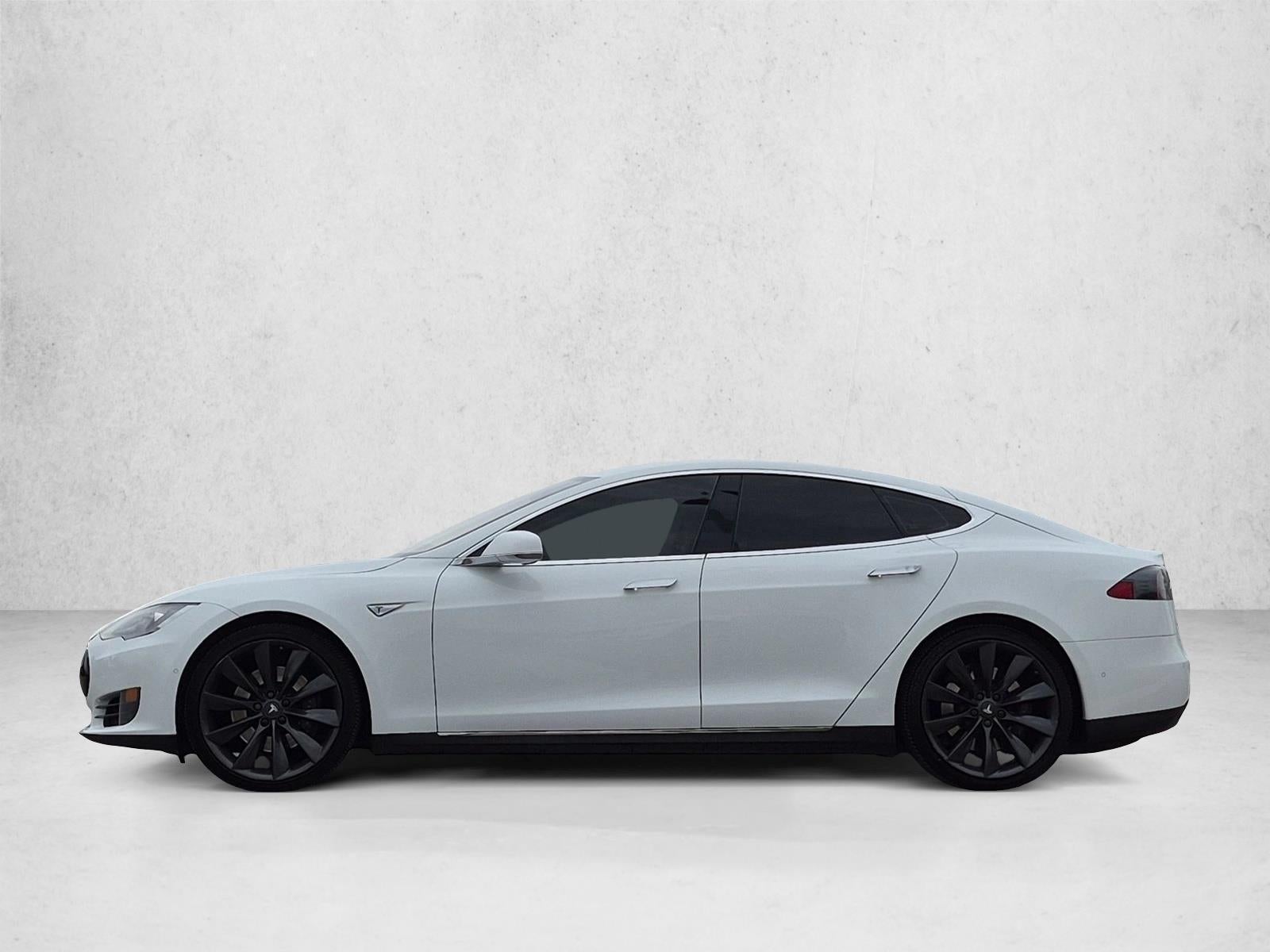 2016 Tesla Model S 4dr Sdn RWD 70 kWh Battery