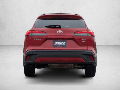 2024 Toyota Corolla Cross XLE 4WD (Natl)
