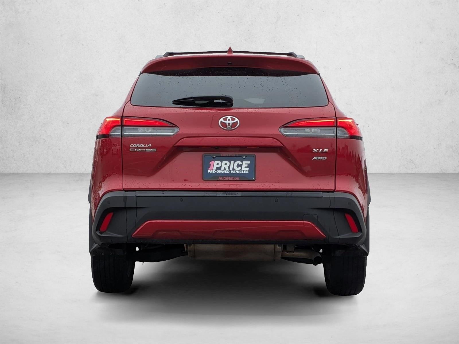 2024 Toyota Corolla Cross XLE 4WD (Natl)