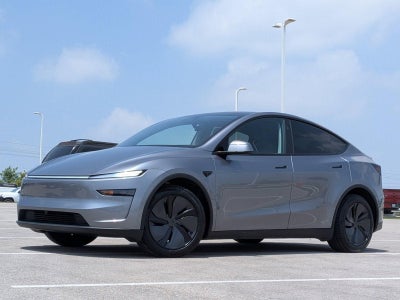 2026 Tesla Model Y Premium RWD
