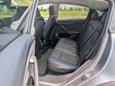 2026 Tesla Model Y Premium RWD