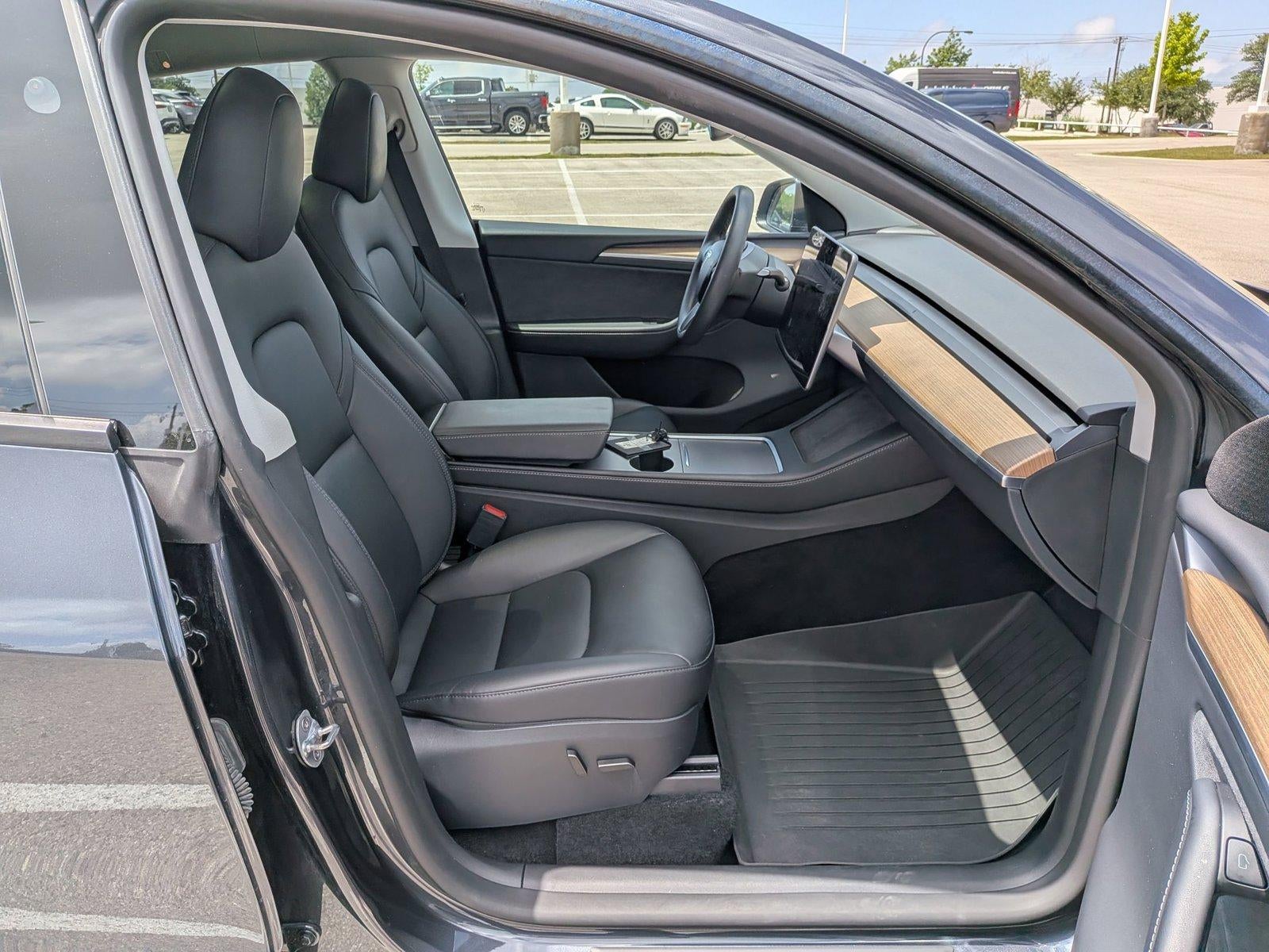 2024 Tesla Model Y Long Range AWD