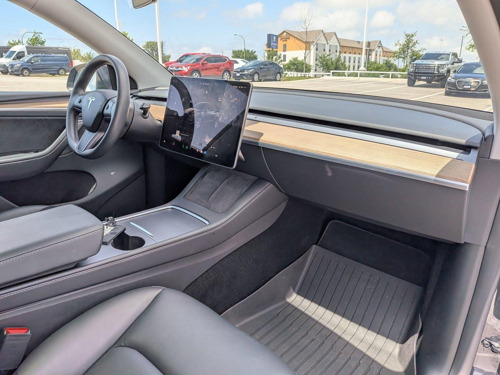 2024 Tesla Model Y Long Range AWD