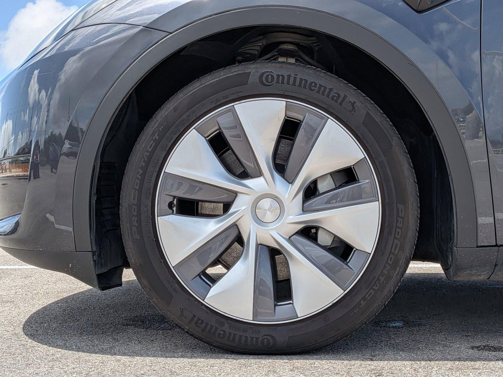 2024 Tesla Model Y Long Range AWD