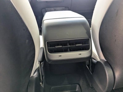 2022 Tesla Model Y Long Range AWD