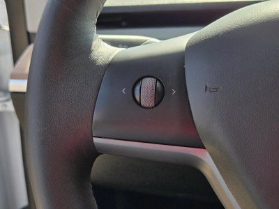 2022 Tesla Model Y Long Range AWD