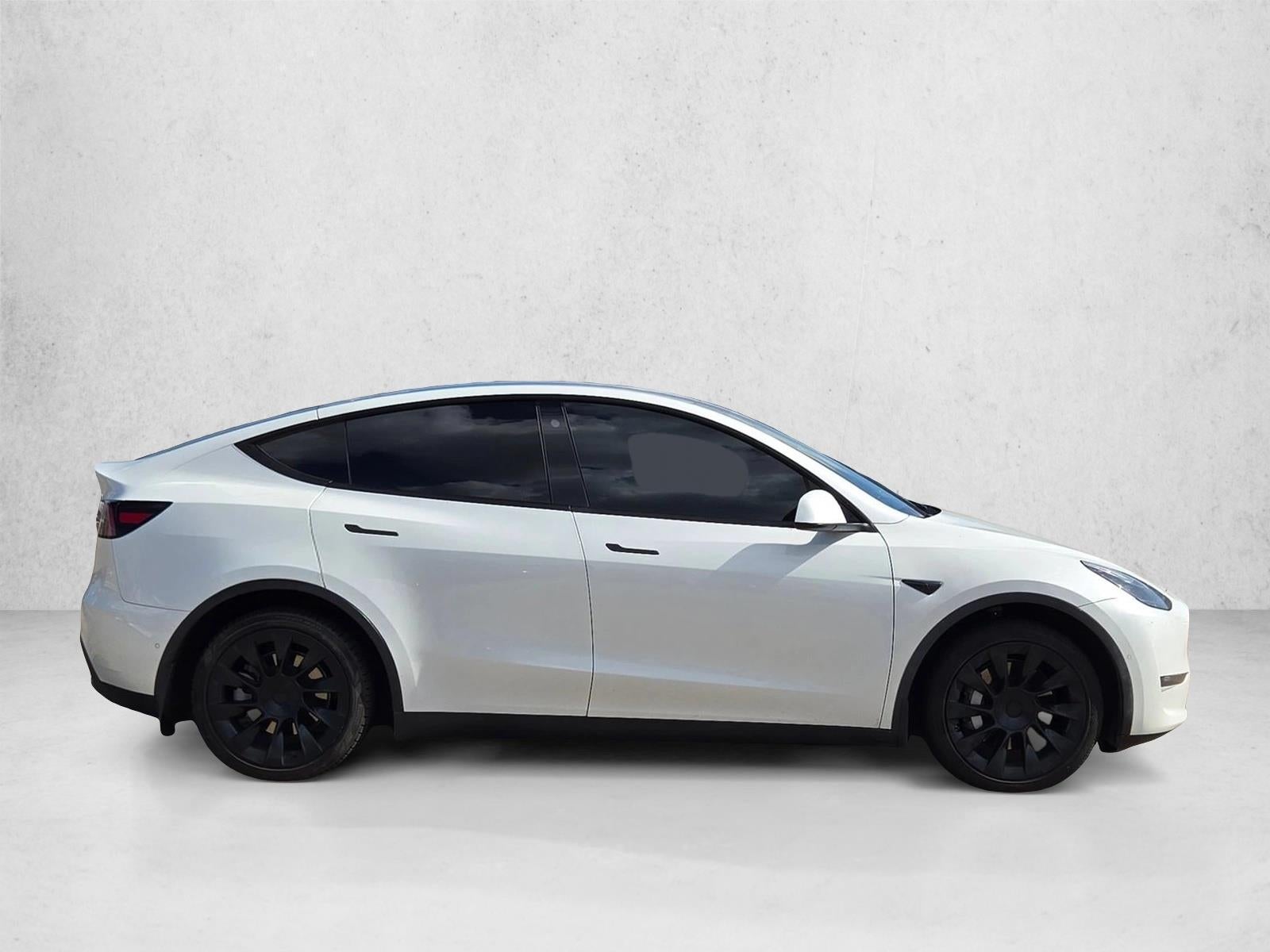 2022 Tesla Model Y Long Range AWD