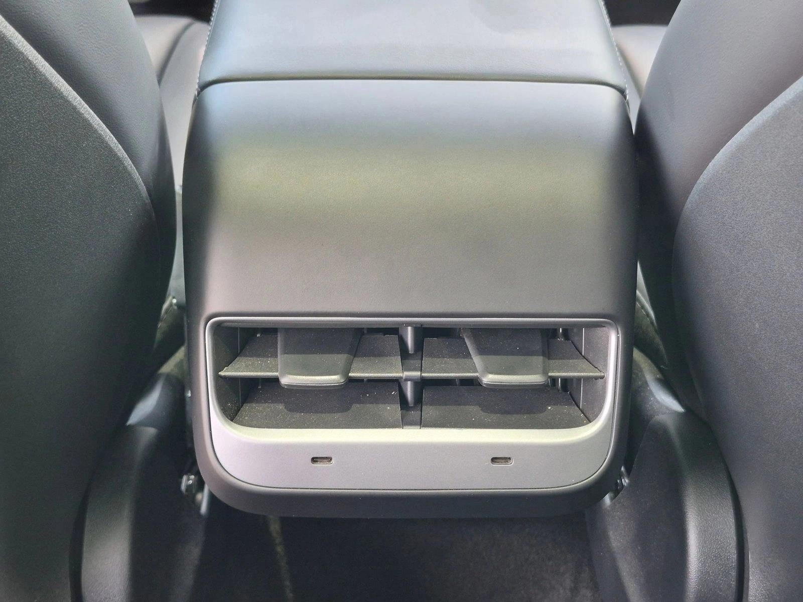 2024 Tesla Model Y Long Range AWD